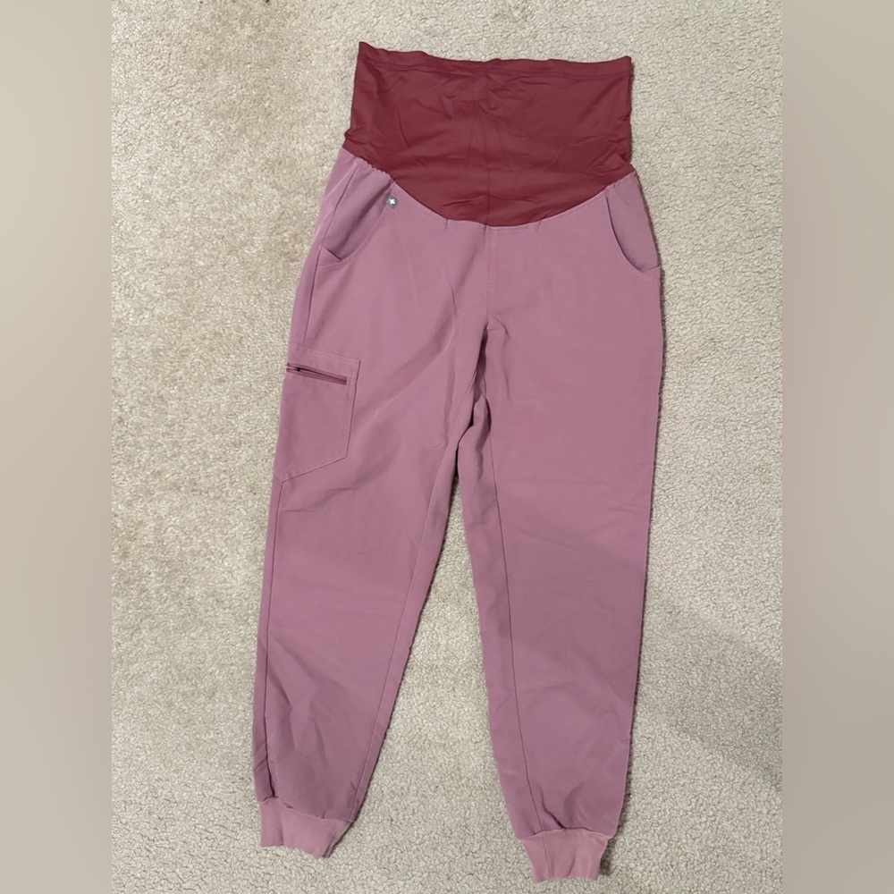 Figs Women’s Mauve Maternity Joggers - Scrub Pants/ Medium